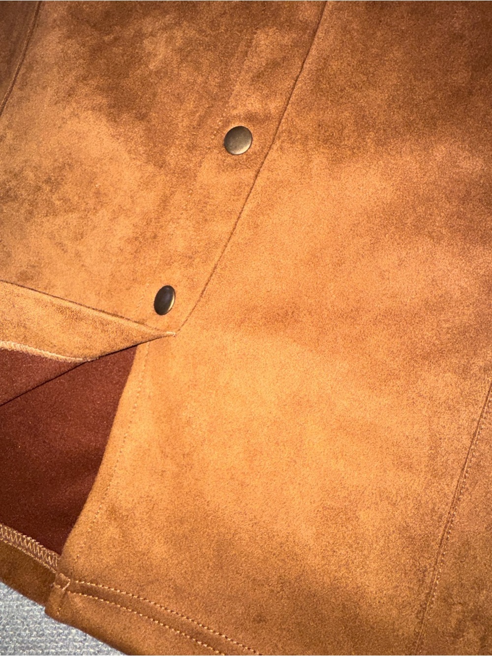 Retrology size medium Tan Faux Suede faux Button-Front Pencil Skirt - Picture 2 of 7